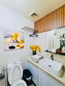 MGs Place Tagaytay Taal View 1623