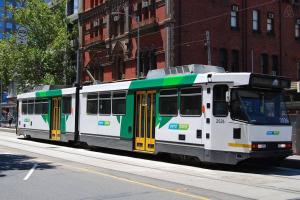 A Chic NY Style Loft Near Melbourne Central