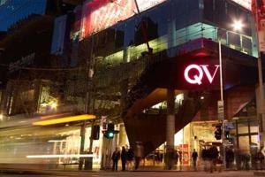 A Chic NY Style Loft Near Melbourne Central