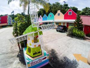 Holland Resort Phuket