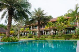 Poochommhok Resort