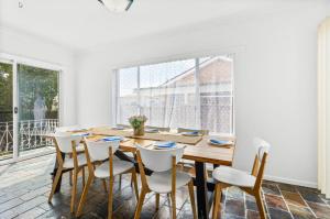 Loftus Spacious Getaway