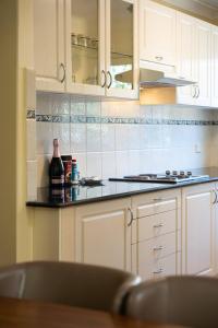 North Shore Spacious 2BR Home in Cremorne