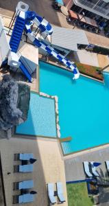 Grandblue condominium 607 with sea view