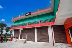 Hotel O by OYO Ayush And Restaurants