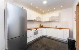 Amazing Home In Seline With Wifi