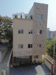 ARK Hotels