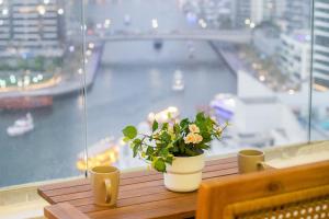 Lux 3BHK in Dubai Marina w Marina View DEC 1407