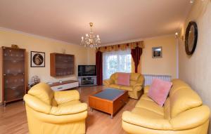 Beautiful Apartment In Labin With Wifi