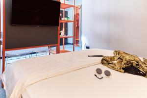 Stay Swanky Bed & Breakfast 