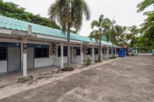 OYO 75322 Tha Burapa Resort Bangsean