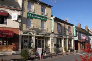 Hotels Hotel le Commerce : photos des chambres