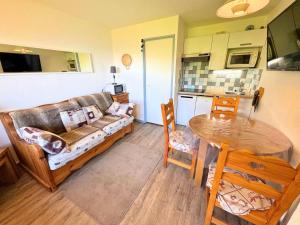 Résidence Necou - Charmant appartement 3 pers aux Menuires au pied des pistes MAE-5864