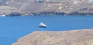 Helios Boutique Maisonette