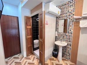 Sleep Walker Poshtel