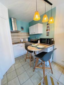 Studio indépendant 2 étoiles 200m de la mer