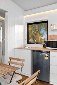 Avondale Heights by Tiny Away