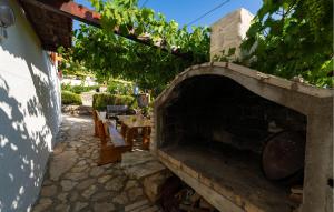 Stunning Apartment In Novigrad