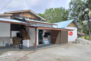 OYO 90176 Dcruz Sunrise Villa
