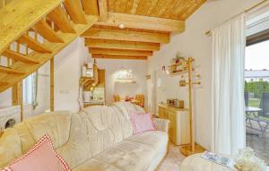 Awesome Apartment In Stolpeusedom