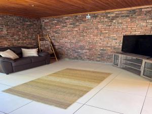 Upper Room Guesthouse