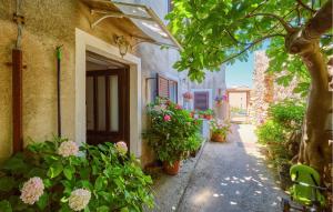 Lovely Apartment In Mali Losinj