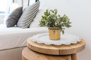 Modern Invicta by Upperground