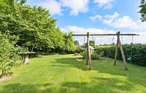 3 Bedroom Lovely Home In Ulfborg