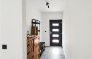 Awesome Home In Sveti Ivan Zabno