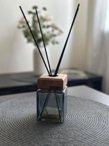 Verde Apartment, By Cohost