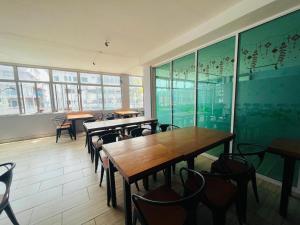 SemRock Hotel