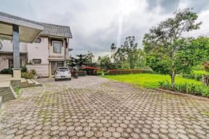 OYO 92023 Singgasana Cipelah Syariah