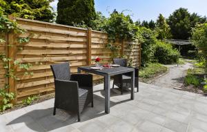 1 Bedroom Lovely Home In Assens