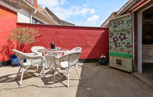 1 Bedroom Lovely Home In Assens