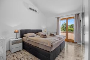 Villa Emely for 8 people near Porec with heated pool & jacuzzi