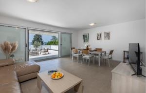 Stunning Apartment In Dramalj With Wifi