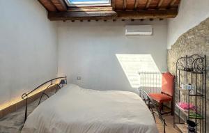 Awesome Apartment In Arcidosso