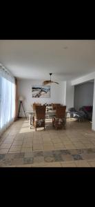 Jolie maison à 10 minutes de la plage