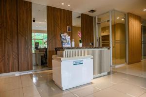 OYO 94080 Apartemen Podomoro Golf View Palito