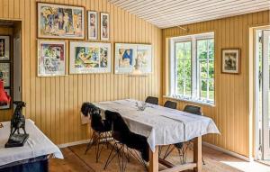 Gorgeous Home In Væggerløse With Wifi