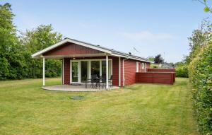 Pet Friendly Home In Tarm With Wifi