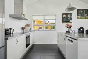 Sea View And Calm In Lovely House For 10 Guests