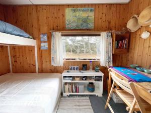 Lovely Cottage Close To The North Sea
