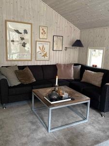 Cozy Cottage In A Scenic Natural Setting