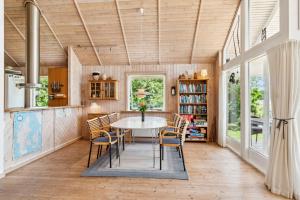 Cosy Cottage With Open View Of The Meadow