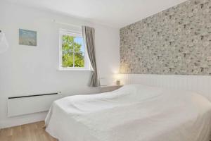 Renovated Summer House In Vejby Tisvilde