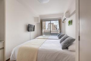 アスピア502 7-minute walk from Nishi-Sugamo Station 9-minute walk from Sugamo Station 1-minute walk from Koshinzuka WiFi available