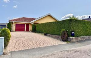 3 Bedroom Gorgeous Home In Simrishamn - 4-Sterne-Hotels in Simrishamn