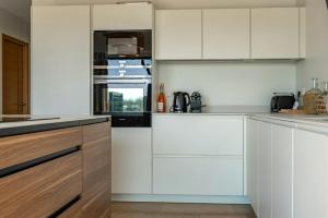 Maisons de vacances Modern Villa With Panoramic Forest Views : photos des chambres