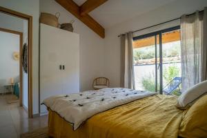 Maisons de vacances Modern Villa With Panoramic Forest Views : photos des chambres